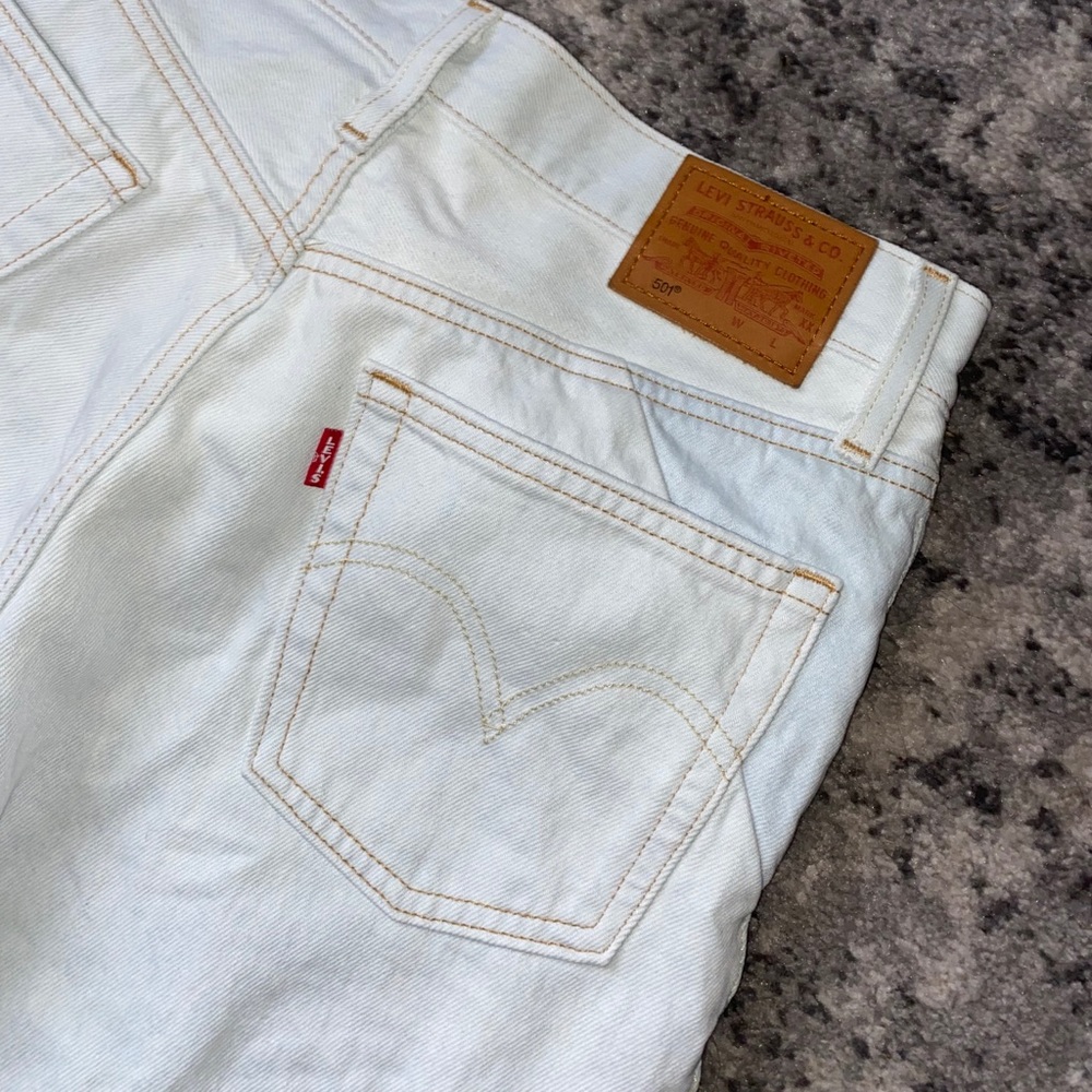 LEVI’S 501 ORIGINAL CROPPED CUTOUT JEANS